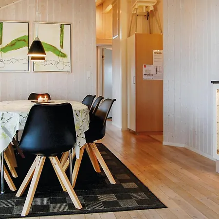 Cozy In Rudkobing With Sauna Feriehus